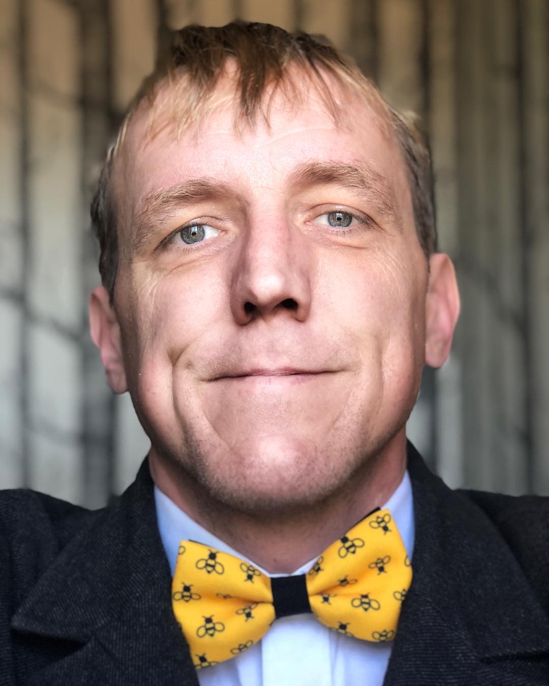 Week 3 of #beeschool & #tiedayfriday mashup. Tie c/o Marcus Elliot. FWIW – send me a bee related tie to wear and I’ll send you a tie in return. Include your address with tie ;)