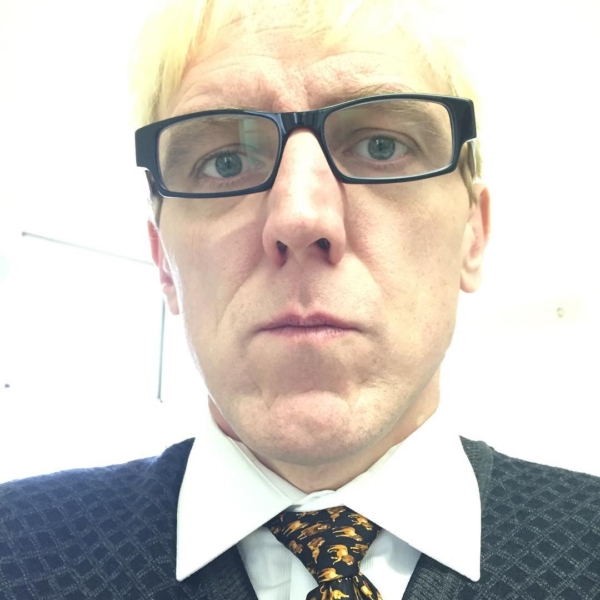 First #tiedayfriday of 2017 – I proclaim the year of the lion – inspired by @lawriephipps’ snipe tie. (Also wearing metal collar stays for the first time)