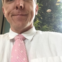 #internationalpinkday for #tiedayfriday #ftw (with living wall in bkgd)